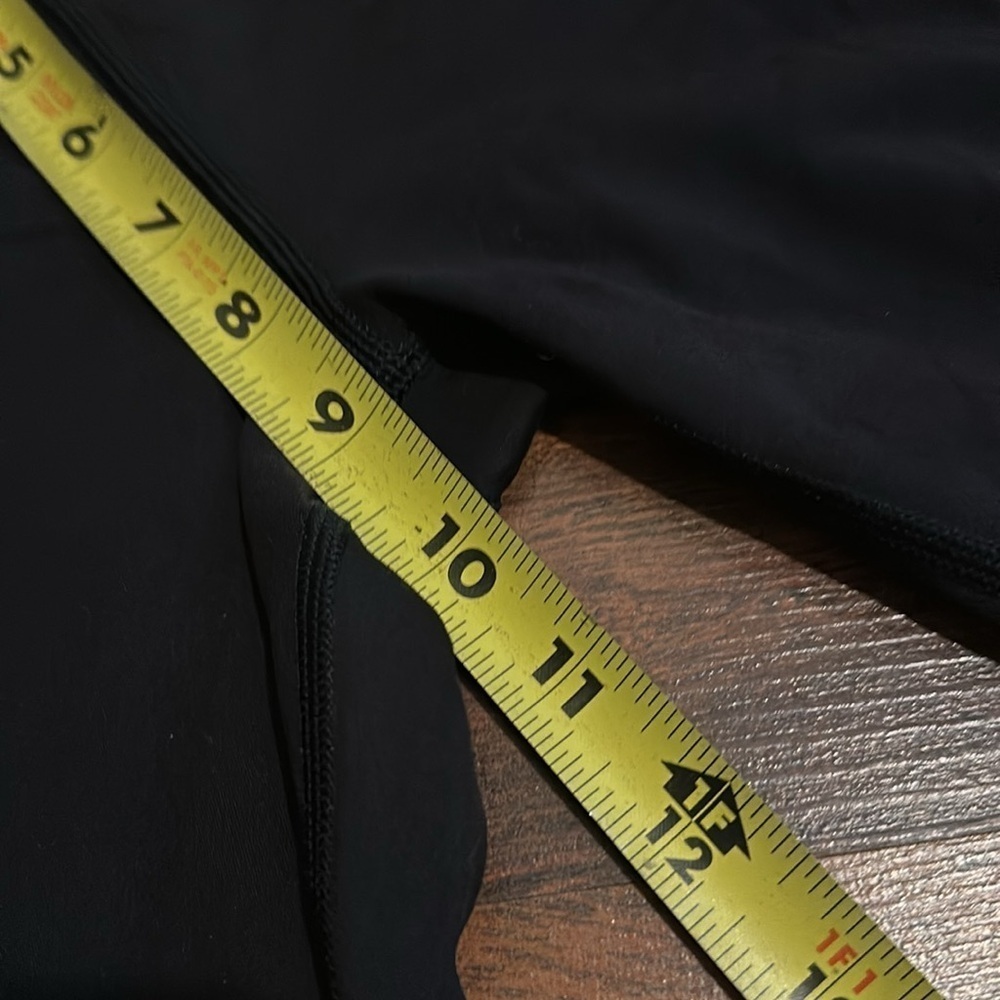 Athleta Ultimate Stash Pocket Laser Cut 7/8 Tights Size XXS Excellent Condition - Picture 15 of 16